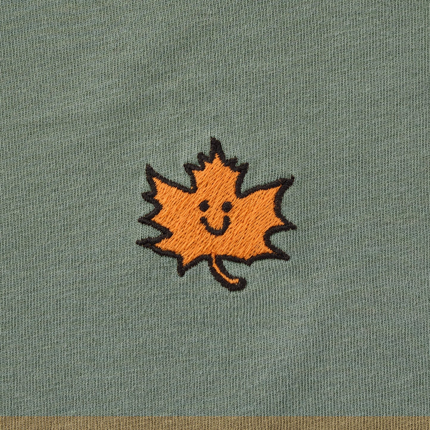 Women's Happy Fall Leaf Short Sleeve Crusher Boxy Tee