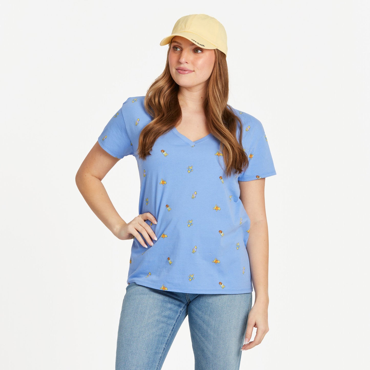 Women's Winnie Ditsy Pattern Allover Print Short Sleeve Vee