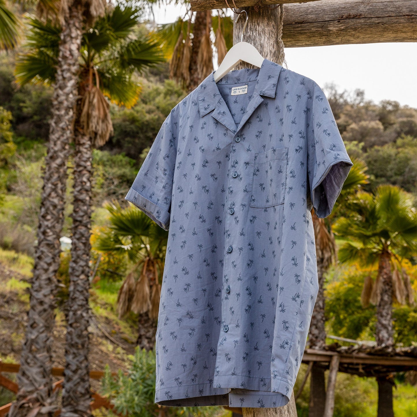 Men's Simple Palm Pattern Camp Shirt