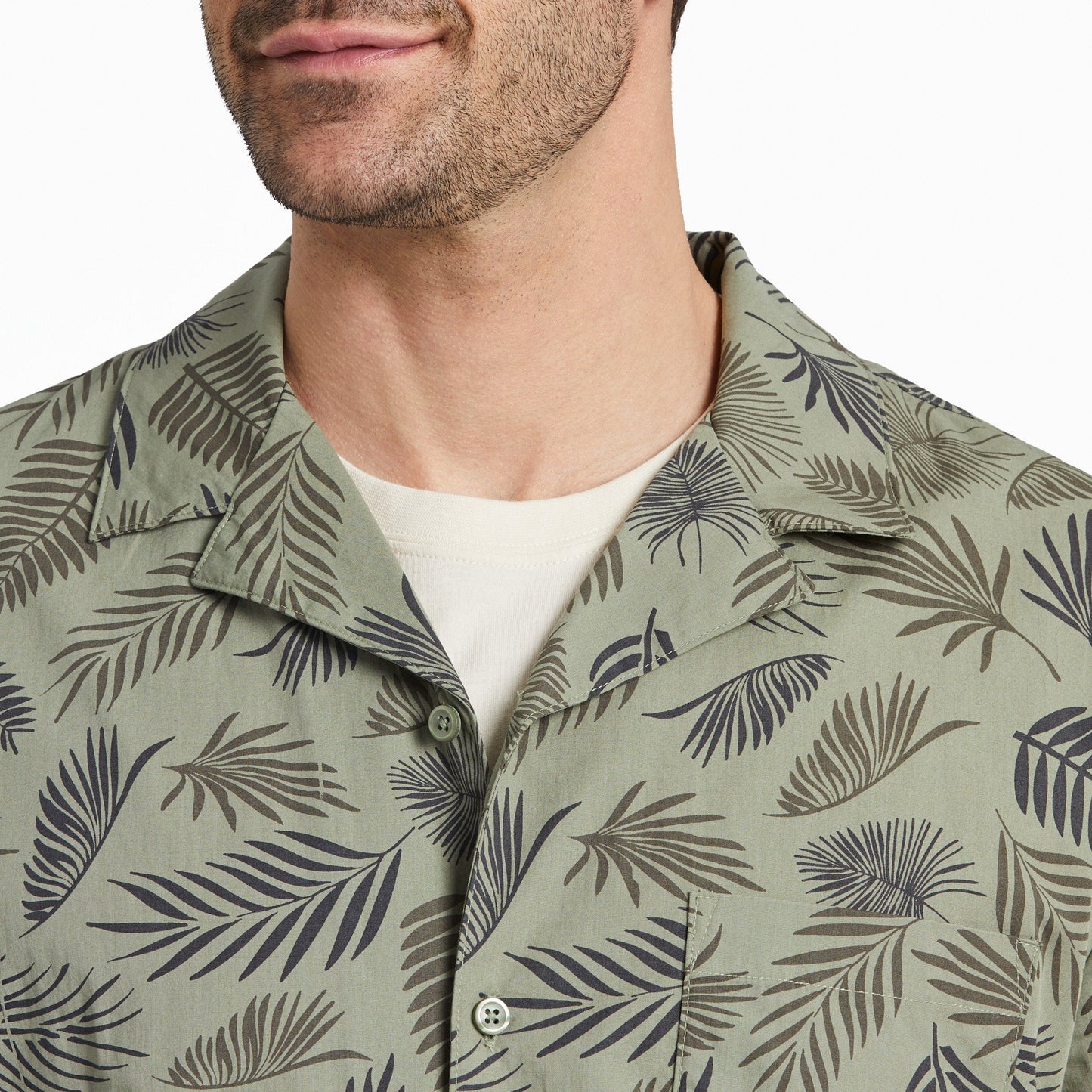 Men's Falling Ferns Pattern Camp Shirt
