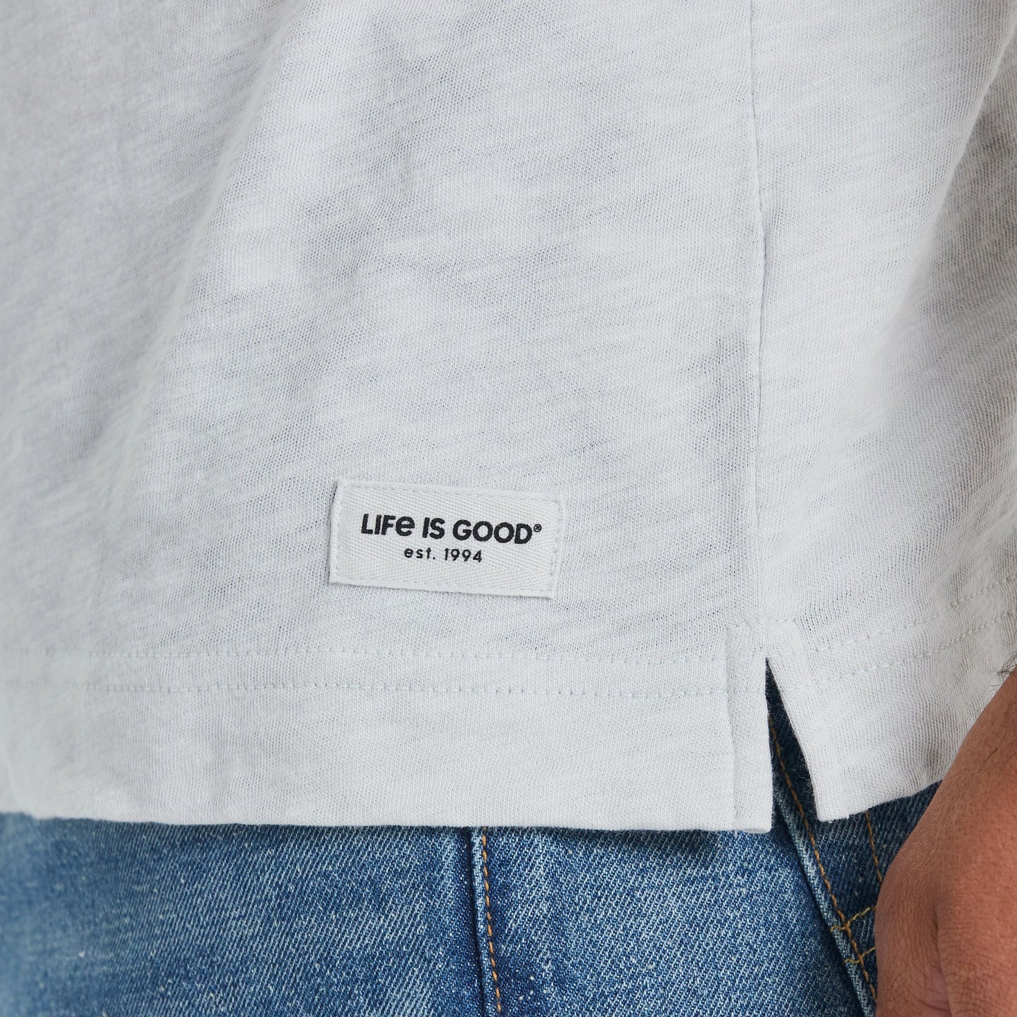 Men's Solid Slub Slim Fit Pocket Tee