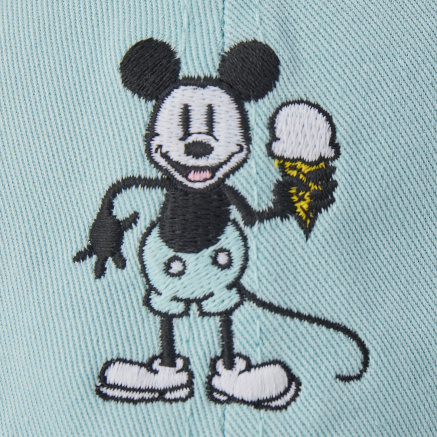 Adult Unisex Chilly Willie Branded Chill Cap