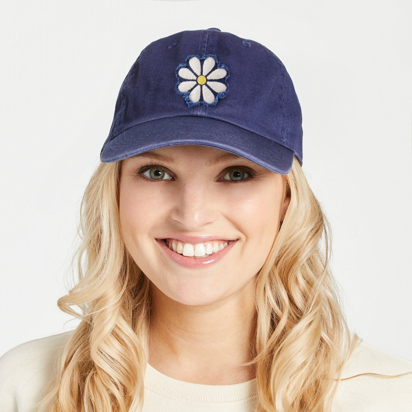 Adult Unisex Daisy Tattered Chill Cap