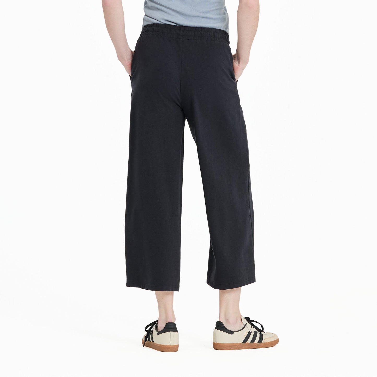 Women's Solid Crusher-FLEX Crop Pant