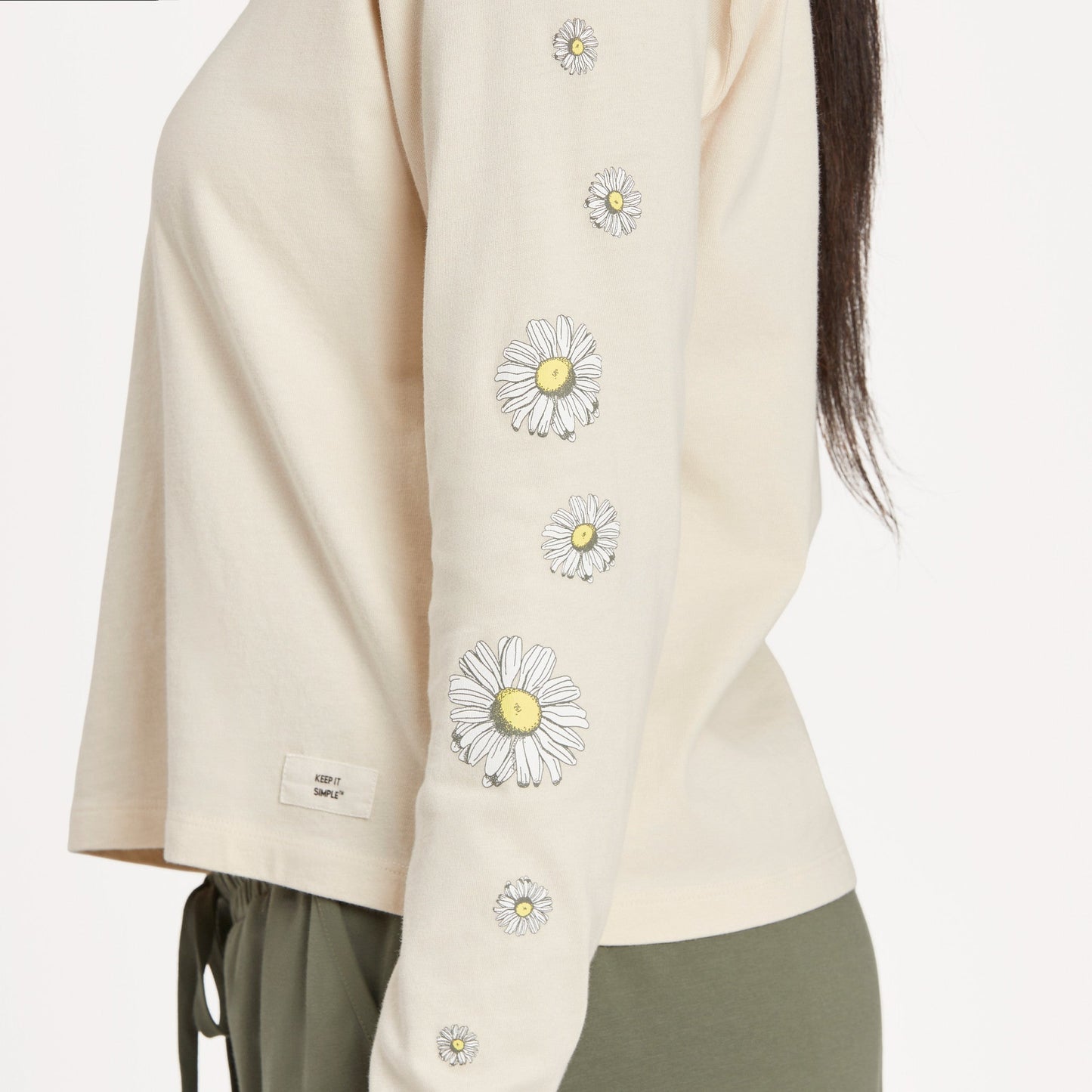 Women's Falling Daisies Long Sleeve Crusher Boxy Tee