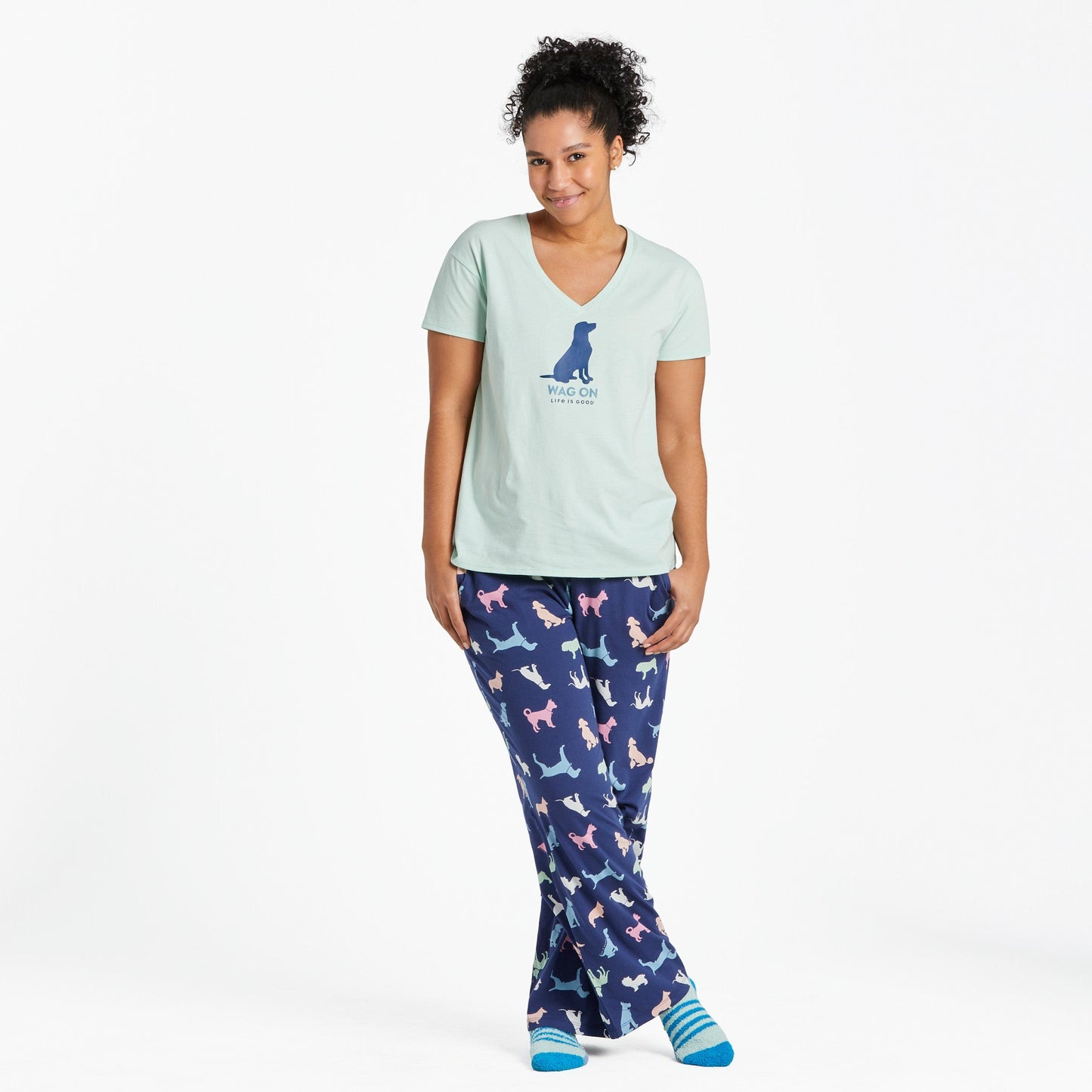 Women's Wag On Lab Snuggle Up Relaxed Sleep Vee