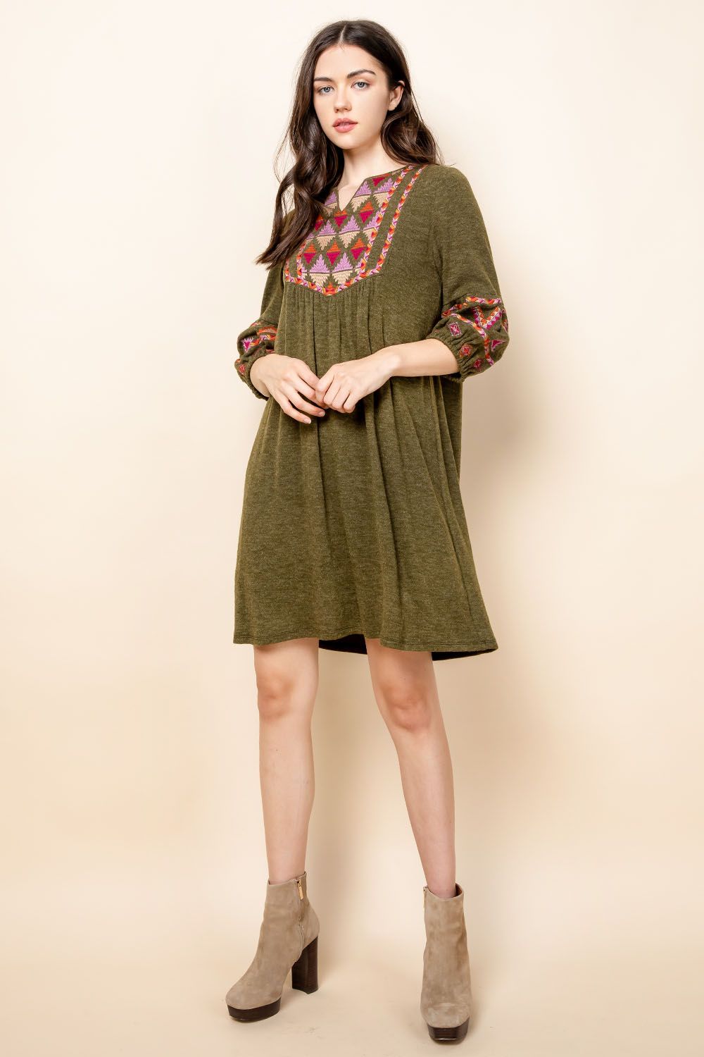 Short Mid Sleeve Embroidered Dress